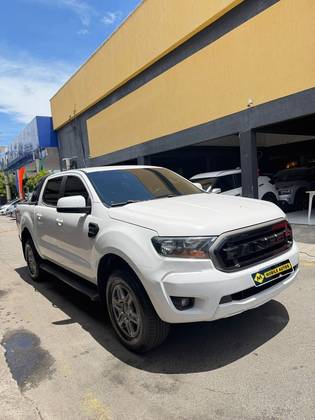 FORD RANGER 2.2 XLS 4X4 CD 16V DIESEL 4P AUTOMÁTICO